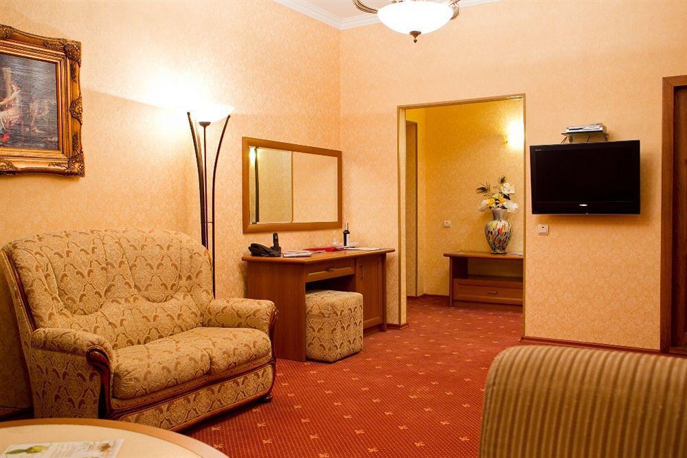 Diplomat Club Hotel Chisinau Rom bilde
